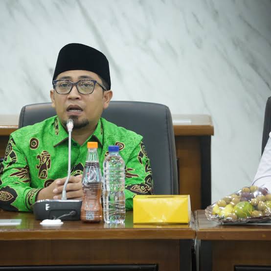  Khozin: Usulan KPK Soal Ketum Parpol Kelebihan Wewenang