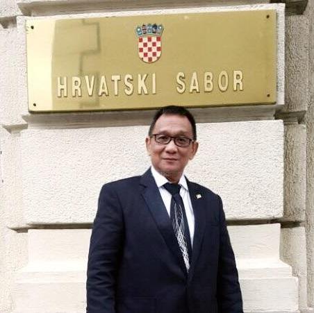  Pat Gulipat Teroris dan Politisi