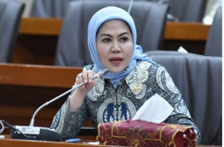 DPR Dukung PT Sarinah Beri Ruang agar Pengrajin Indonesia Ikut Berkembang