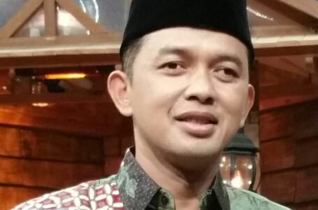 Maman Imanulhaq Berduka dan Kenang Cerita Mendiang Anton Medan