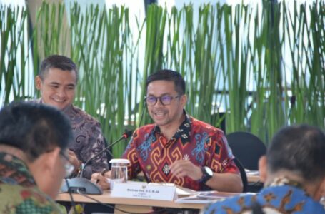 Marinus Gea Puji Implementasi Quick Response Code Indonesian Standard di Banten