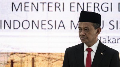  Adies Kadir Ungkap Bahlil Sudah Dapat Dukungan 469 Suara dari 558 Pemilik Suara